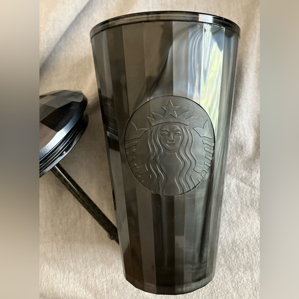 Starbucks Black Kaleidoscope Shell Dome Lid Plastic Cold Cup 16oz NEW